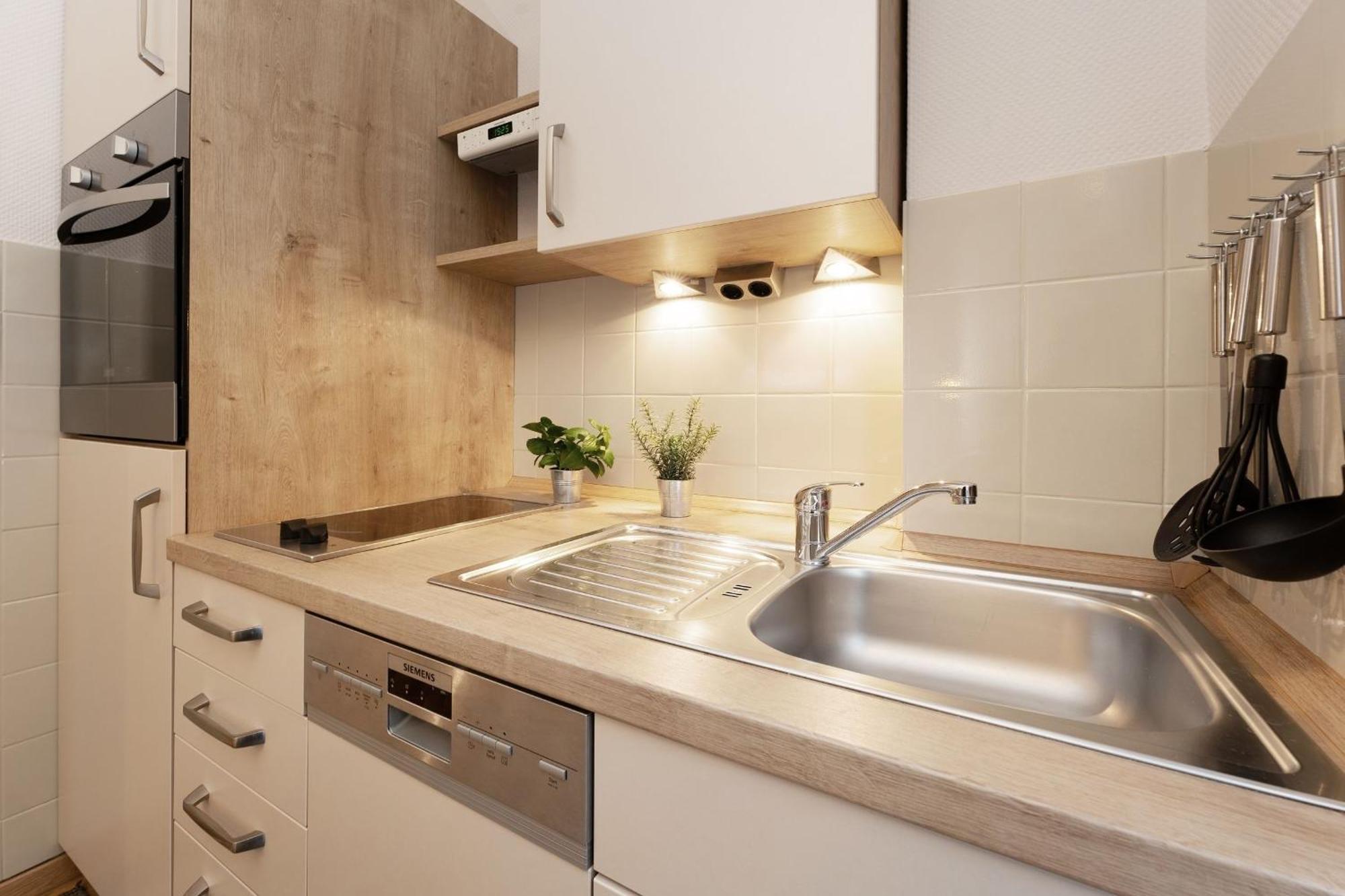 Mittelweg 6 Wohnung 3 グレーミッツ エクステリア 写真