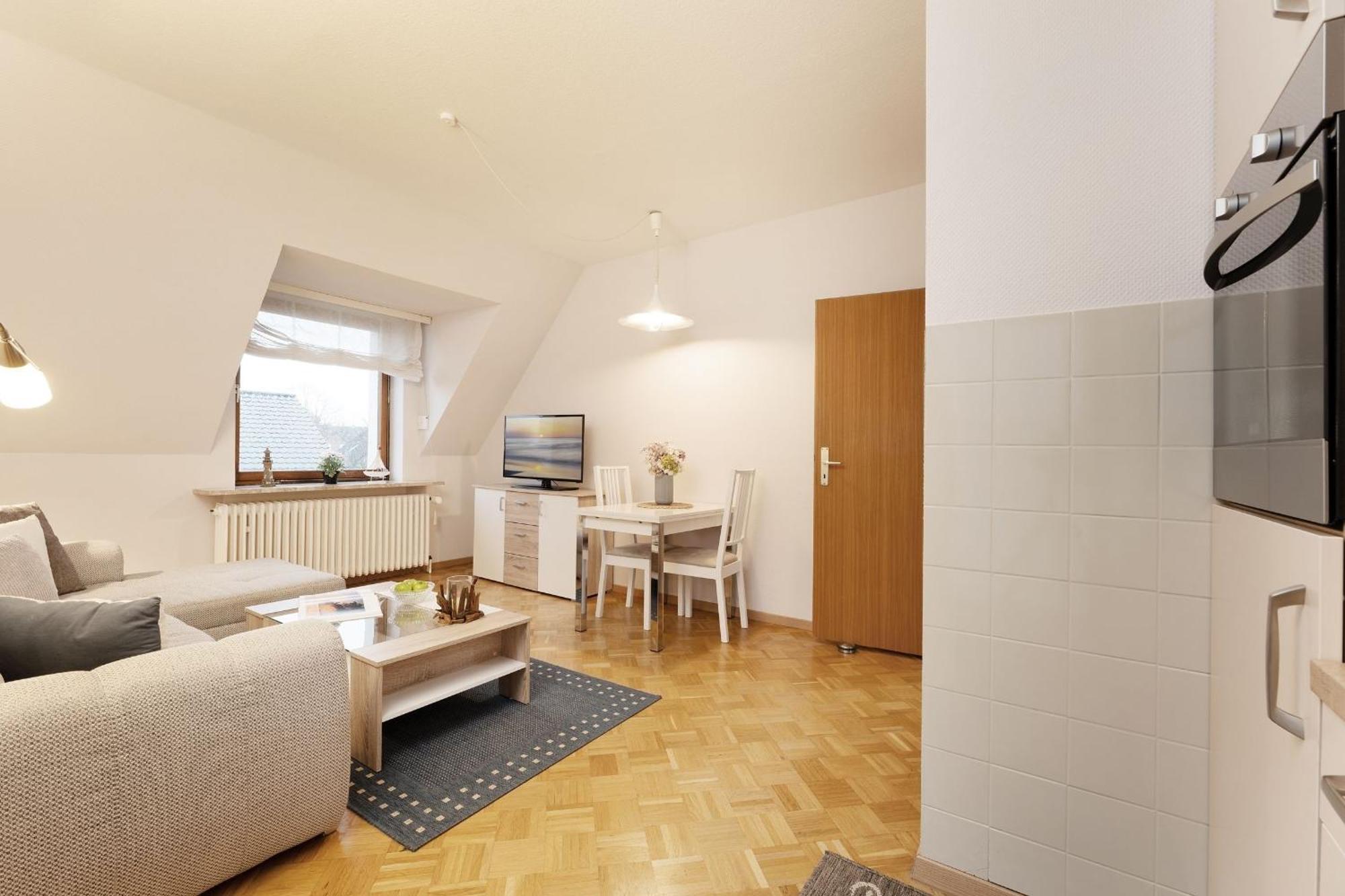 Mittelweg 6 Wohnung 3 グレーミッツ エクステリア 写真